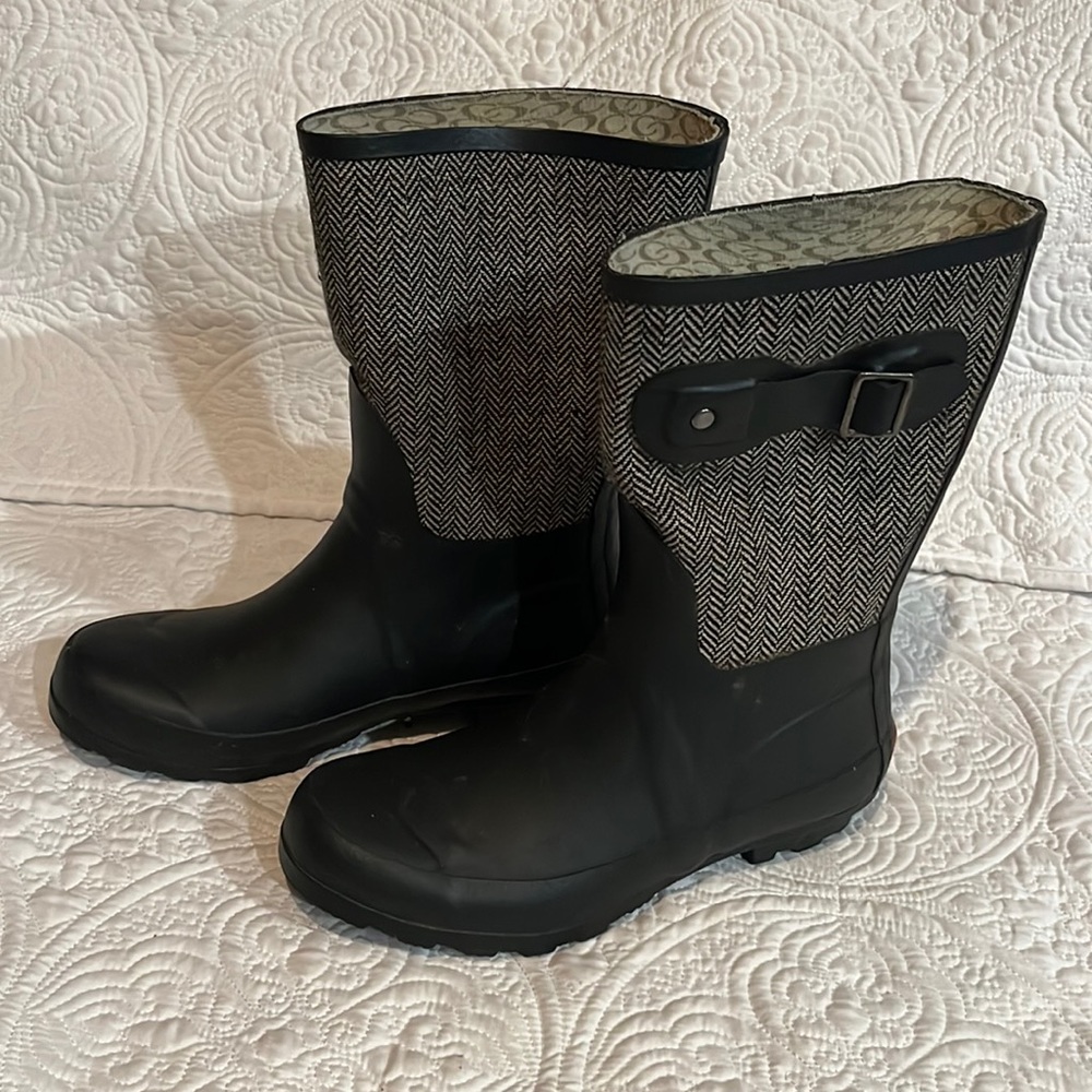 Chooka‎ boots, size 6